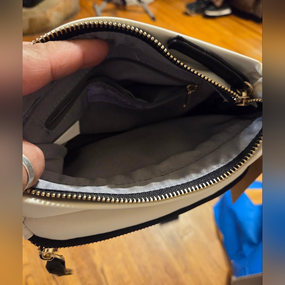 Madden Girl White and Black Crossbody Bag - Picture 5 of 8